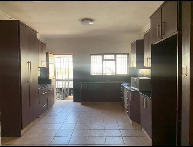 7 BEDROOM HOUSE FOR SALE IN BELGRAVIA